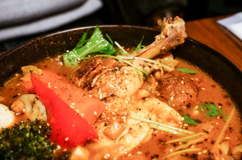 【札幌美食】Garaku 湯咖哩 Soup Curry・來北海道必吃知名湯咖哩/北海道美食/札幌美食 GAKARU,湯咖哩,北海道,札幌美食,札幌,北海道必吃,排隊店,日本美食,札幌必吃