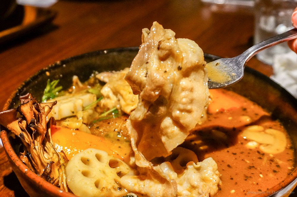 【札幌美食】Garaku 湯咖哩 Soup Curry・來北海道必吃知名湯咖哩/北海道美食/札幌美食 GAKARU,湯咖哩,北海道,札幌美食,札幌,北海道必吃,排隊店,日本美食,札幌必吃