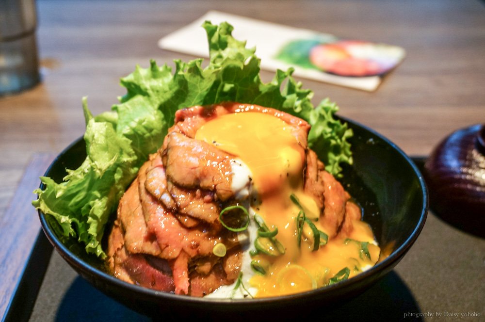 山丼, 士林美食, 日式料理, 手作漢堡排, 和牛, 士林站, 牛肉料理, 鮮切牛肉, TOROS鮮切牛排 山丼, 士林美食, 日式料理, 手作漢堡排, 和牛, 士林站, 牛肉料理, 鮮切牛肉, TOROS鮮切牛排