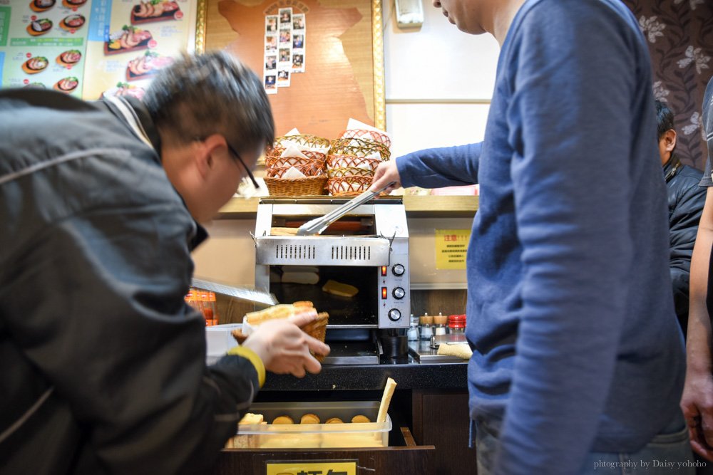 厚切牛排, 板橋, 亞東醫院, 板橋美食, 排隊店, 板橋厚切牛排, 吃到飽, 濃湯 厚切牛排, 板橋, 亞東醫院, 板橋美食, 排隊店, 板橋厚切牛排, 吃到飽